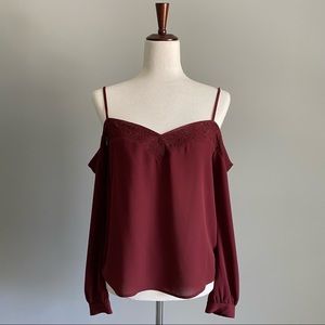 EXPRESS - Off-the-Shoulder Shirt with Lace Neckline - Size S